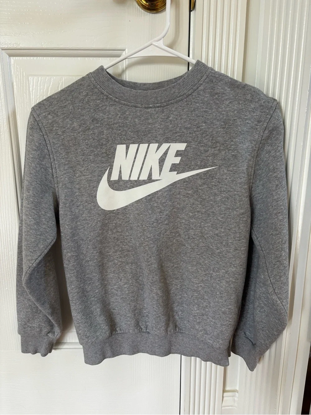 Nike Men’s Gray Crewneck Sweatshirt with White Swoosh